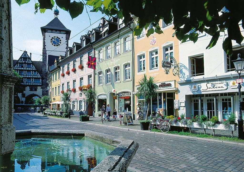 Hotel Zum Roten Baeren Freiburg Exterior photo